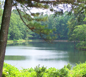 DeKalb County Park with lake