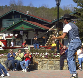 Juggler at GA Festival