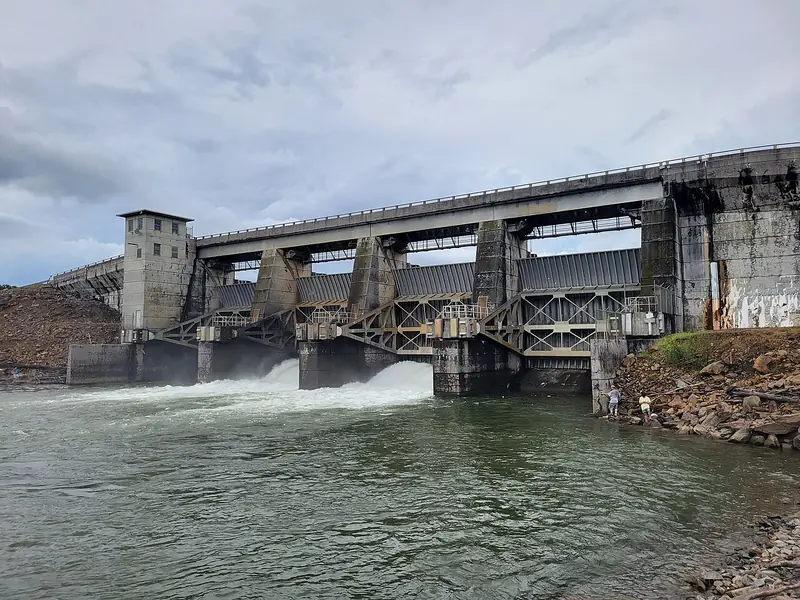 Water rushing from the Carters re-regulation dam into the Coosawattee River