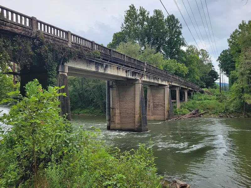 Old concrete Highway 411 bridge over the Coosawattee River in Murray County