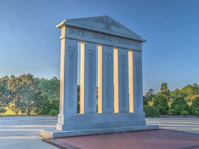 Stone columned veterans memorial at Georgia Veterans State Park
