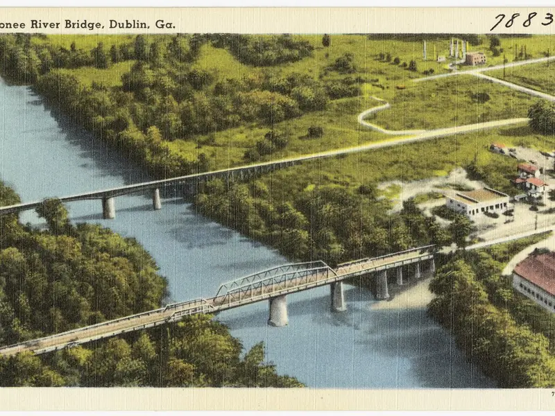 Vintage postcard of the Oconee River bridges at Dublin, Georgia