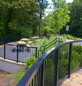 Picnic tables at Cohutta Chattahoochee Scenic Overlook