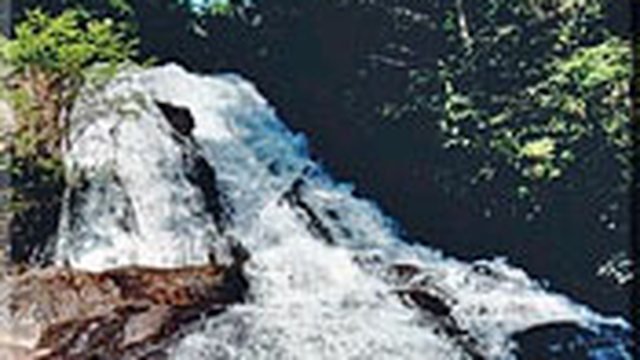Dick's Creek Falls emptying into the Chattooga River