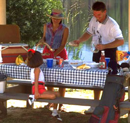 Picnicking at Gordonial Altamaha State Park